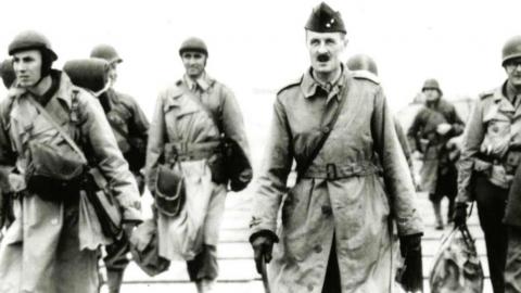 Arrivée du général Leclerc sur les plages de Normandie